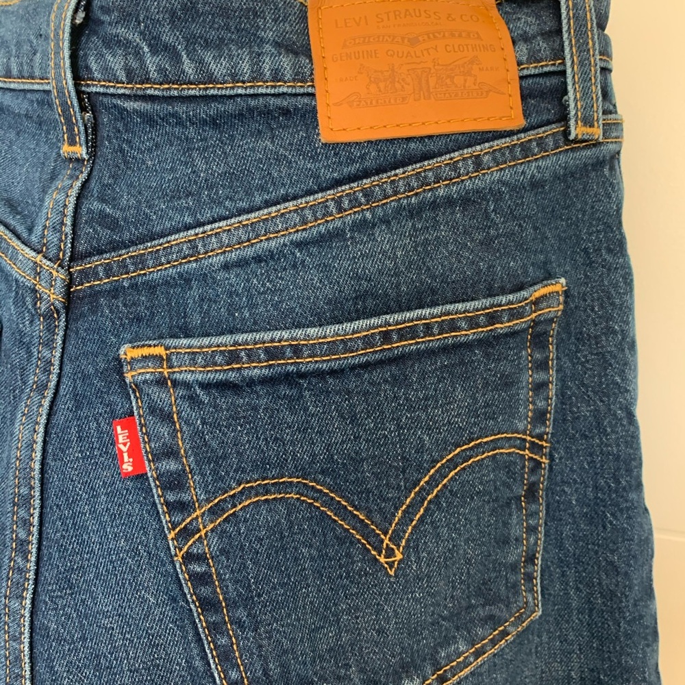 Levi’s 501 Ribcage Bootcut 26